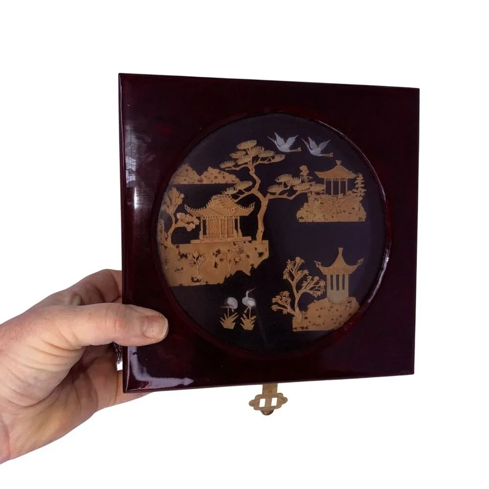 Vtg Chinese Diorama Lacquered Jewelry‎ Box with Inlaid Scene Red Silk Interior